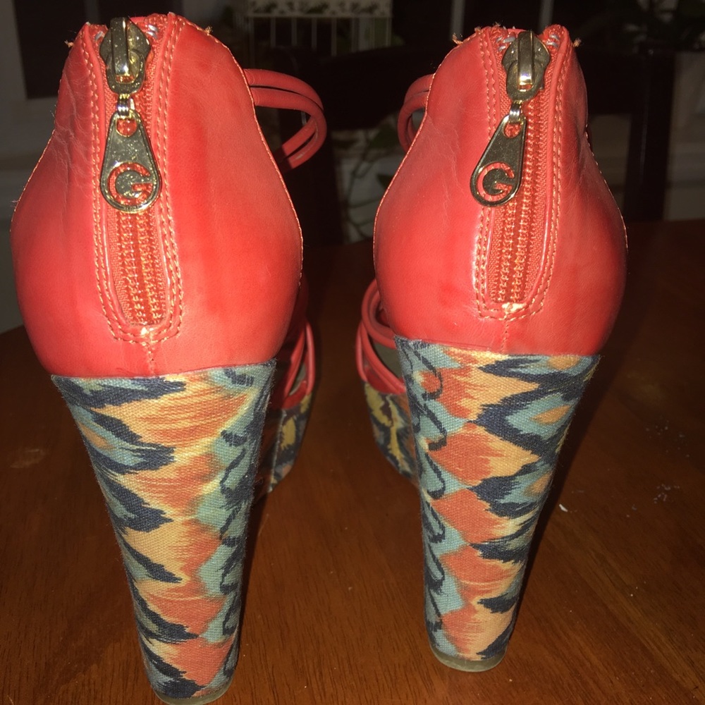 Guess Wedges - Picture 2 of 4